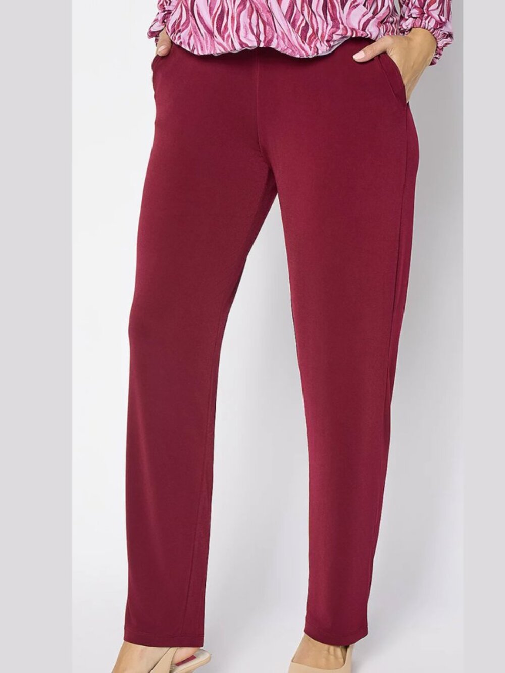 Susan Graver Essentials Petite Liquid Knit Pants  16549